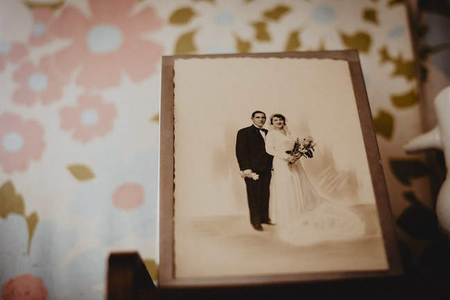 photographie du mariage des grand parents dans la maison d'oléron
